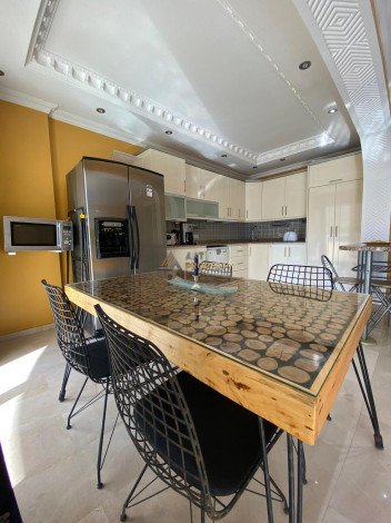 Трехкомнатная квартира с новой мебелью в Махмутларе, 130 м2 - Ракурс 19