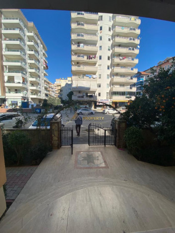 Трехкомнатная квартира с новой мебелью в Махмутларе, 130 м2 - Ракурс 38