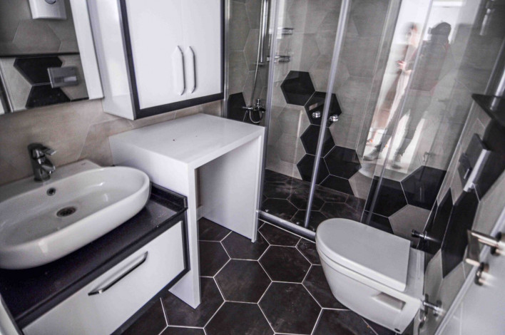 Двухкомнатная квартира в 300 метрах от моря в центре района Оба, 55 м2 - Ракурс 12