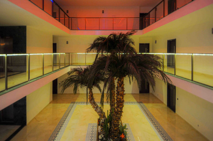 Двухкомнатная квартира в 300 метрах от моря в центре района Оба, 55 м2 - Ракурс 13