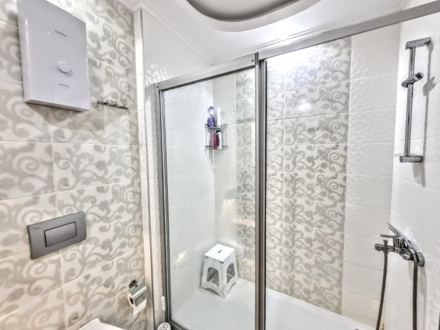 Трехкомнатная меблированная квартира в комплексе с хорошей инфраструктурой, Махмутлар 125 м2 - Ракурс 11