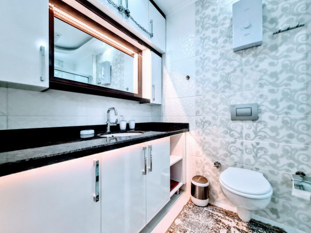 Трехкомнатная меблированная квартира в комплексе с хорошей инфраструктурой, Махмутлар 125 м2 - Ракурс 14