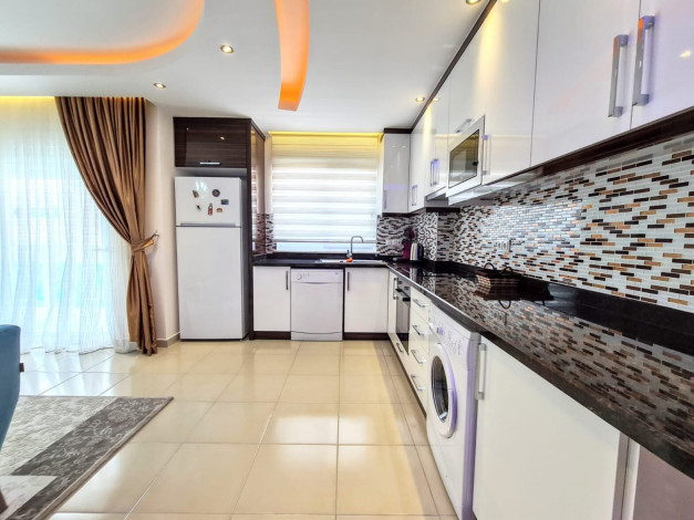 Трехкомнатная меблированная квартира в комплексе с хорошей инфраструктурой, Махмутлар 125 м2 - Ракурс 19