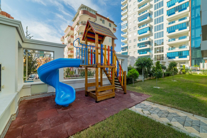 Шикарная двухкомнатная квартира с мебелью вблизи моря в Махмутлар, 60 м2 - Ракурс 7