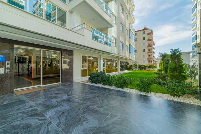 Шикарная двухкомнатная квартира с мебелью вблизи моря в Махмутлар, 60 м2 - Ракурс 13