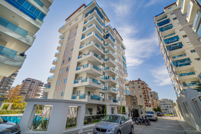 Шикарная двухкомнатная квартира с мебелью вблизи моря в Махмутлар, 60 м2 - Ракурс 14