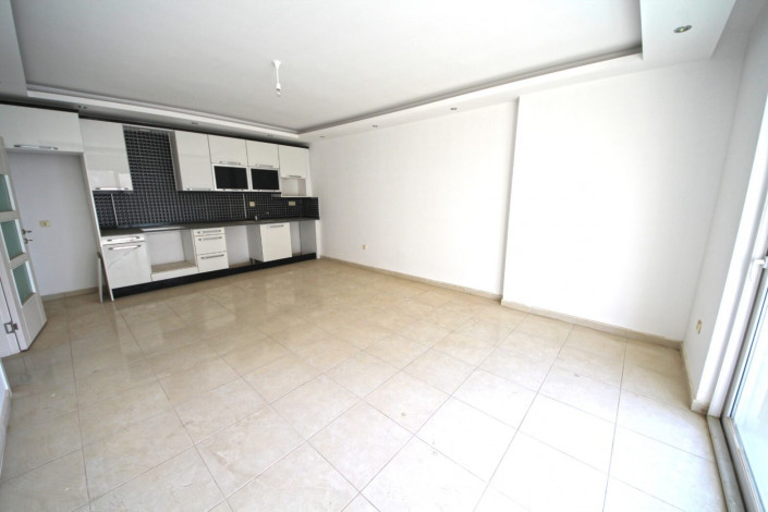 Трехкомнатная квартира в хорошем комплексе в районе Махмутлар, 100 м2 - Ракурс 5