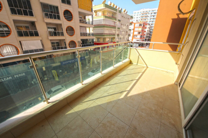 Трехкомнатная квартира в хорошем комплексе в районе Махмутлар, 100 м2 - Ракурс 8