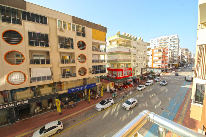 Трехкомнатная квартира в хорошем комплексе в районе Махмутлар, 100 м2 - Ракурс 11