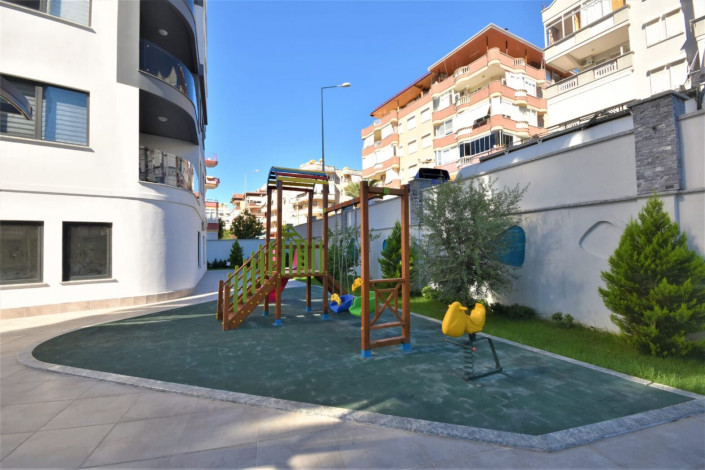 Трехкомнатные апартаменты с мебелью в районе Клеопатры, 95 м2 - Ракурс 17