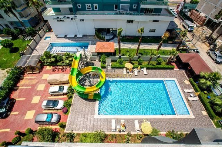 Шикарная квартира 3+1 с люксовой мебелью и техникой в Махмутлар, 170 м2 - Ракурс 3