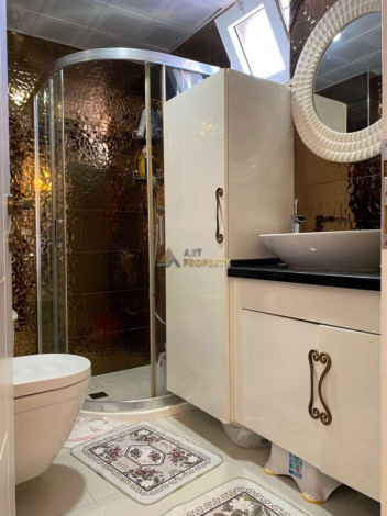 Шикарная квартира 3+1 с люксовой мебелью и техникой в Махмутлар, 170 м2 - Ракурс 13