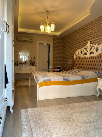 Шикарная квартира 3+1 с люксовой мебелью и техникой в Махмутлар, 170 м2 - Ракурс 21