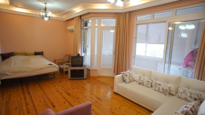 Просторный таунхаус 3+2 на первой береговой линии в районе Конаклы, 240 м2 - Ракурс 17