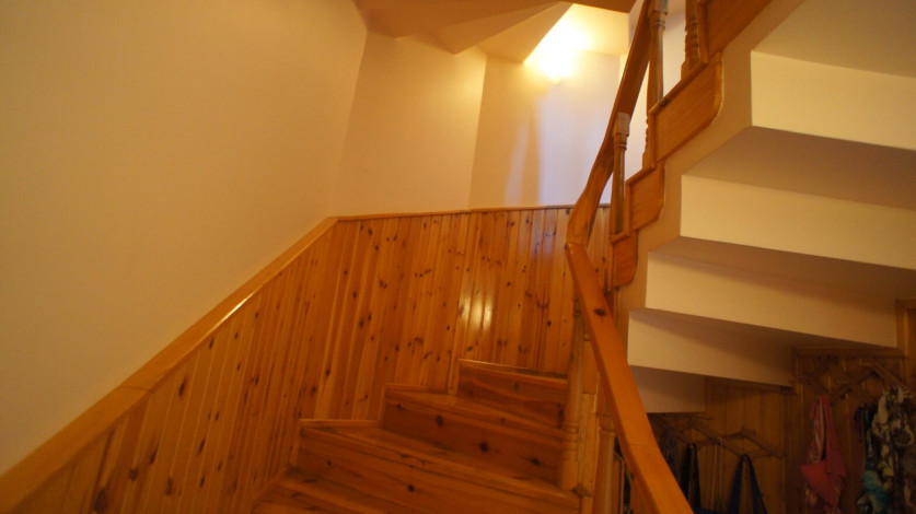 Просторный таунхаус 3+2 на первой береговой линии в районе Конаклы, 240 м2 - Ракурс 25