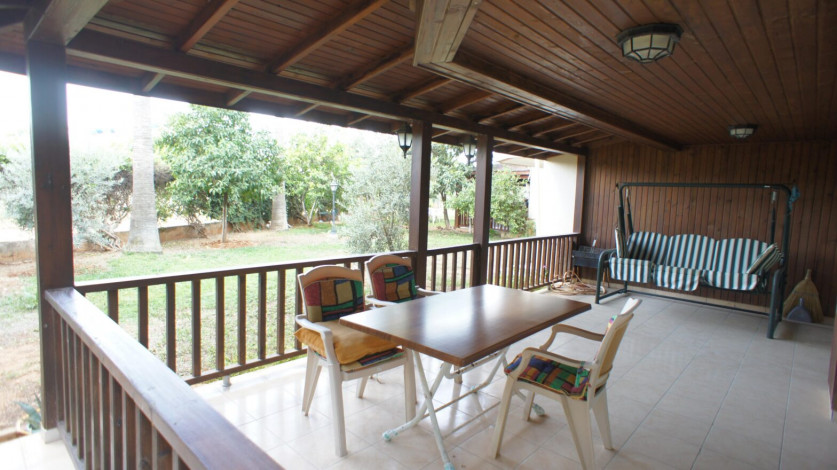 Просторный таунхаус 3+2 на первой береговой линии в районе Конаклы, 240 м2 - Ракурс 30