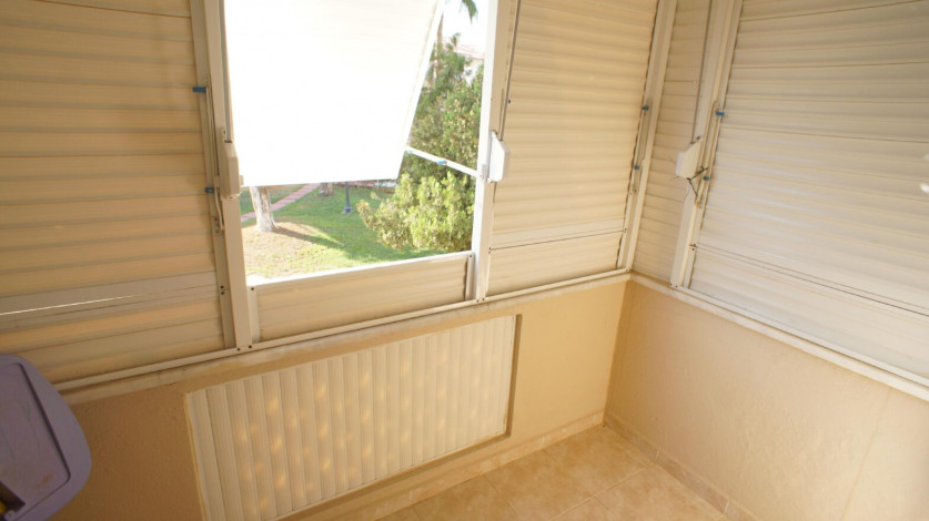 Просторный таунхаус 3+2 на первой береговой линии в районе Конаклы, 240 м2 - Ракурс 34