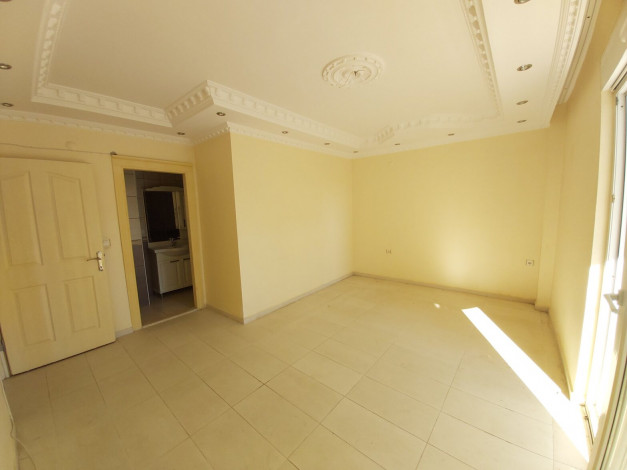 Две квартиры 2+1 в жилом комплексе рядом с гипермаркетом в районе Джикджили, 120 м2 - Ракурс 6