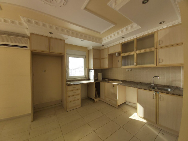 Две квартиры 2+1 в жилом комплексе рядом с гипермаркетом в районе Джикджили, 120 м2 - Ракурс 9