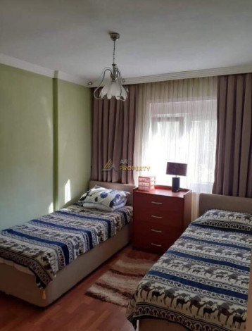 Меблированная трехкомнатная квартира с отдельной кухней, 115 м2 - Ракурс 8