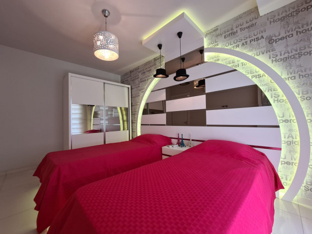 Трехкомнатная квартира с частичным видом на море в люксовом комплексе в Махмутлар, 110 м2 - Ракурс 29