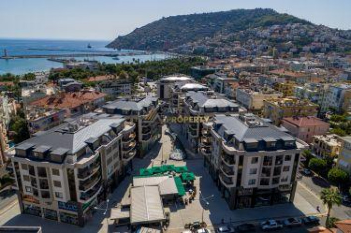 Трехкомнатная квартира в самом сердце Алании в новом доме, 165 м2 - Ракурс 19