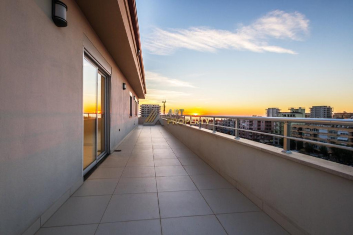 Два готовых дуплекса в 200 м от моря в районе Махмутлар, 405,5-410,6м - Ракурс 45