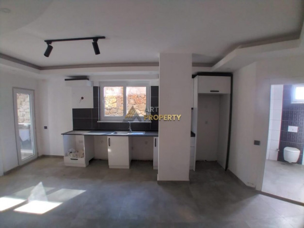 Двухкомнатная квартира в комплексе с инфраструктурой в элитном районе Каргыджак, 55 м2 - Ракурс 14