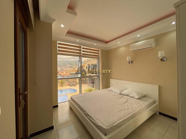 Меблированная двухуровневая квартира 3+1 в комплексе с инфраструктурой в Кестеле, 170 м2 - Ракурс 4