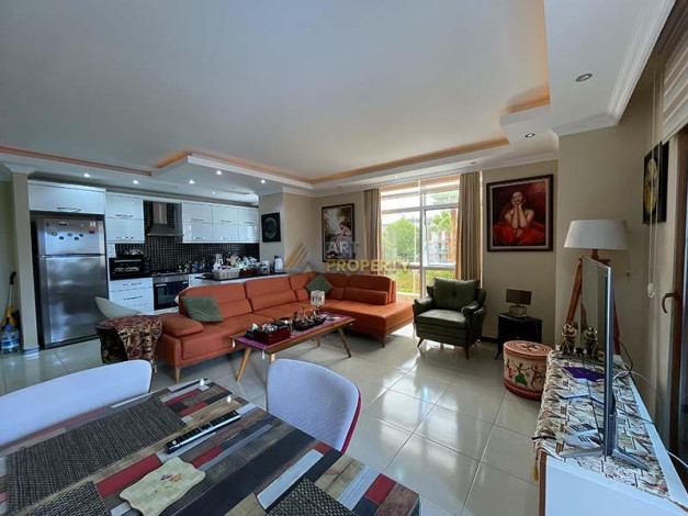 Меблированная двухуровневая квартира 3+1 в комплексе с инфраструктурой в Кестеле, 170 м2 - Ракурс 9