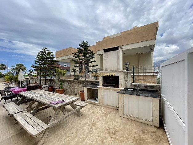 Меблированная двухуровневая квартира 3+1 в комплексе с инфраструктурой в Кестеле, 170 м2 - Ракурс 12