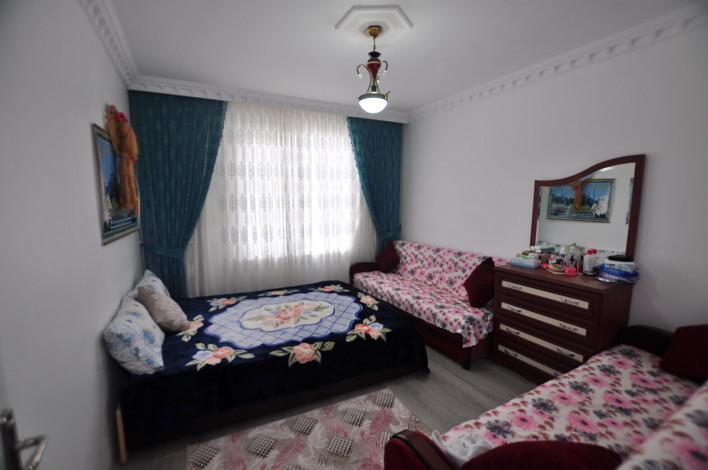 В 200 метрах от моря квартира 2+1 с отдельной кухней, район Махмутлар, 125 м2 - Ракурс 16