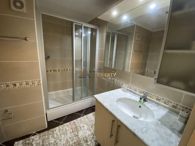 Трехкомнатная квартира в 250 метрах от моря на высоком этаже в Махмутлар, 115 м2 - Ракурс 19