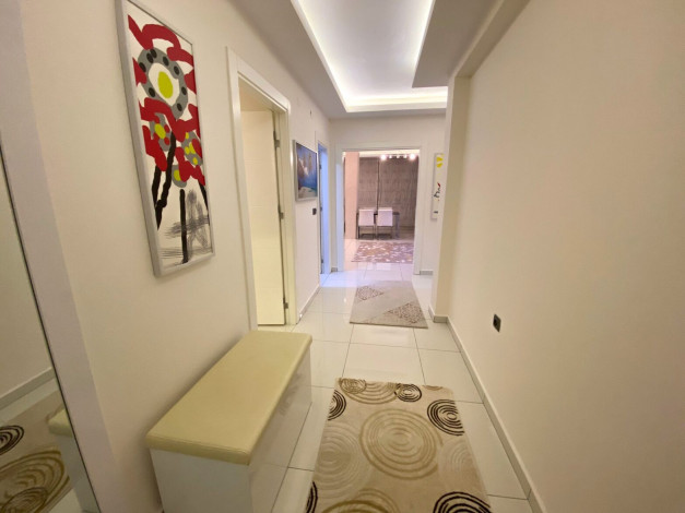 Просторные аппартаменты 1+1 в центре Аланьи всего в  150 метрах от моря, 80 м2 - Ракурс 2