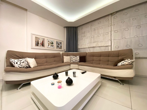 Просторные аппартаменты 1+1 в центре Аланьи всего в  150 метрах от моря, 80 м2 - Ракурс 8