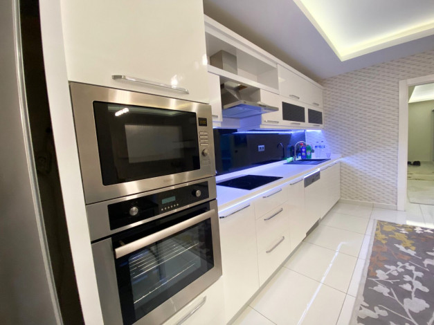 Просторные аппартаменты 1+1 в центре Аланьи всего в  150 метрах от моря, 80 м2 - Ракурс 12