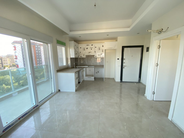 Двухкомнатная квартира в новом комплексе с крытым бассейном, 55 м2 - Ракурс 12