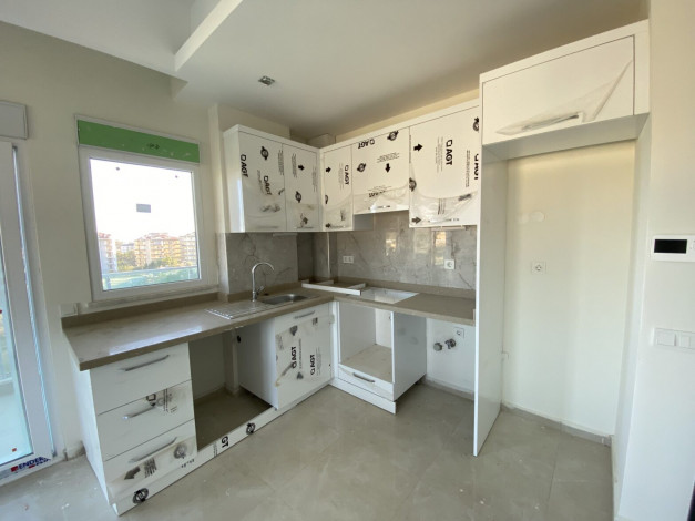 Двухкомнатная квартира в новом комплексе с крытым бассейном, 55 м2 - Ракурс 13