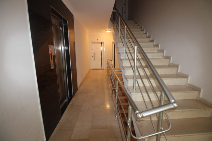 В центре Аланьи меблированная квартира 2+1 с хорошим ремонтом, 100 м2 - Ракурс 5