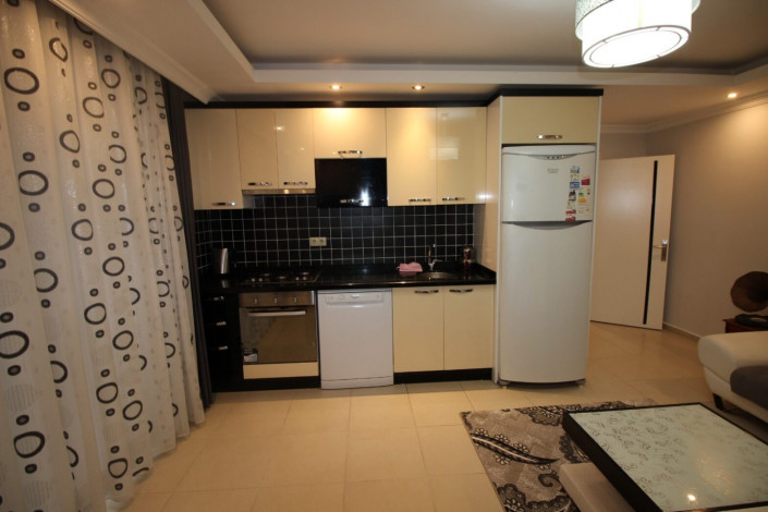 В центре Аланьи меблированная квартира 2+1 с хорошим ремонтом, 100 м2 - Ракурс 10