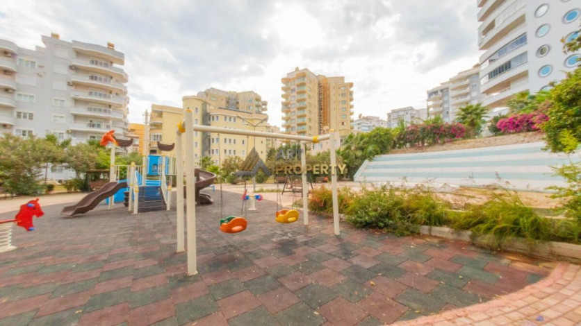 Двухкомнатная квартира в 500 метрах от Средиземного моря в Махмутлар, 65 м2 - Ракурс 3