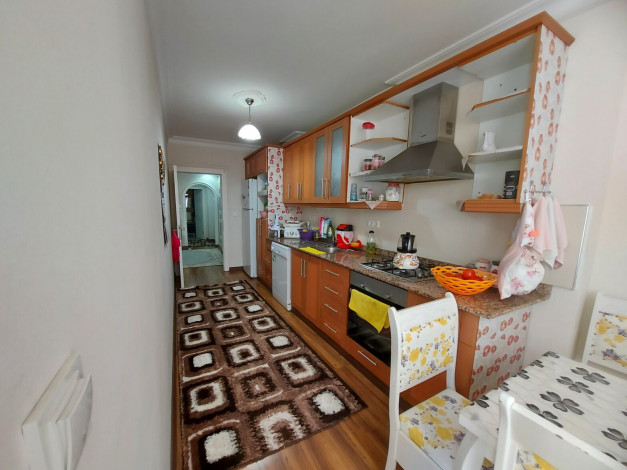 Полностью меблированная квартира 2+1 в 150 метрах от моря в Махмутлар, 135 м2 - Ракурс 12