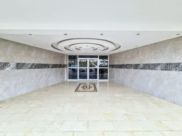 Трехкомнатная квартира с отдельной кухней с видом на море и горы,  110 м2 - Ракурс 18