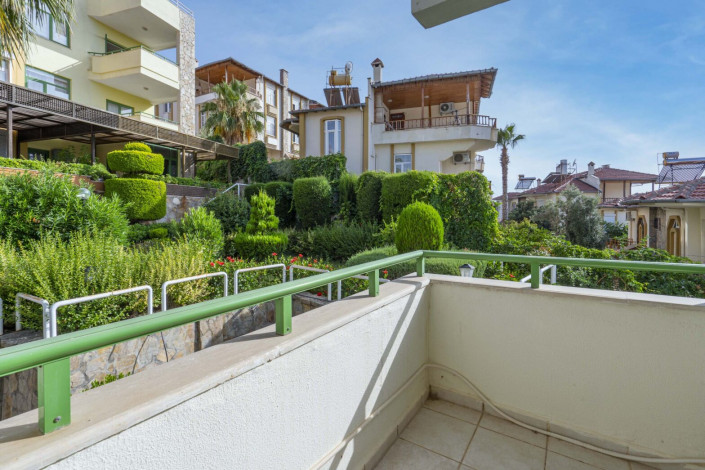 Меблированная трехэтажная VIP вилла 4+1 в районе Кестель, 530 м2 - Ракурс 11