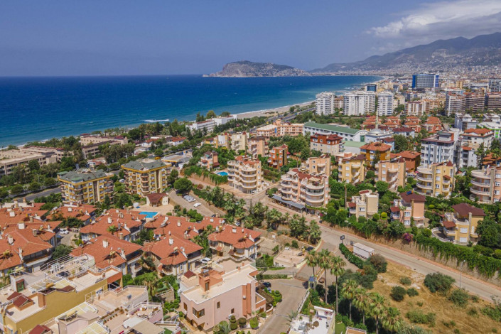 Меблированная трехэтажная VIP вилла 4+1 в районе Кестель, 530 м2 - Ракурс 14