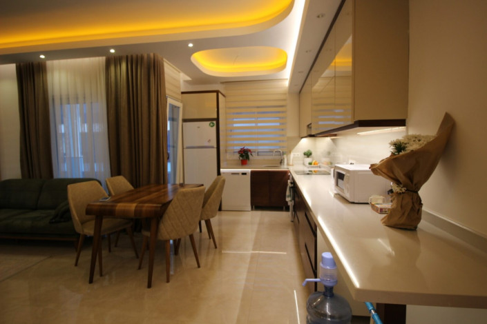 Трехкомнатная квартира с полами с подогревом в одном из больших комплексов района Махмтулар, 130 м2 - Ракурс 13