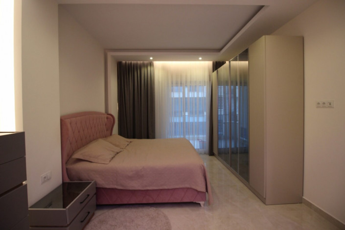 Трехкомнатная квартира с полами с подогревом в одном из больших комплексов района Махмтулар, 130 м2 - Ракурс 28