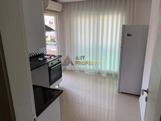 Трехкомнатная квартира большой площади в центре Аланьи, 120 м2 - Ракурс 3