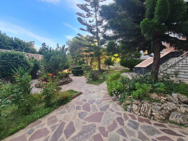 Меблированная трехкомнатная квартира в комплексе с хорошей инфраструктурой в Махмутлар, 115 м2 - Ракурс 37