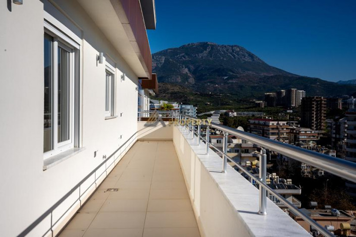 Двухуровневый пентхаус с видом на море и горы в районе Махмутлар, 215,7м - Ракурс 17